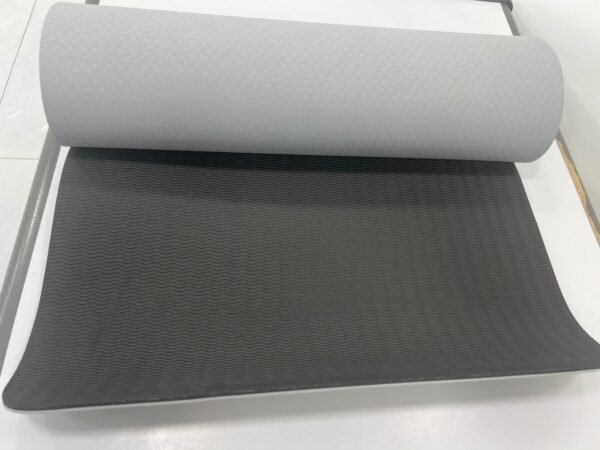 Sky Land Anti-Slip TPE Yoga Mat With Cushioned Surface In Gray-Black For Comfortable Workout - Image 11
