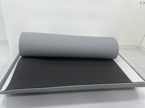 Sky Land Anti-Slip TPE Yoga Mat With Cushioned Surface In Gray-Black For Comfortable Workout - Image 10